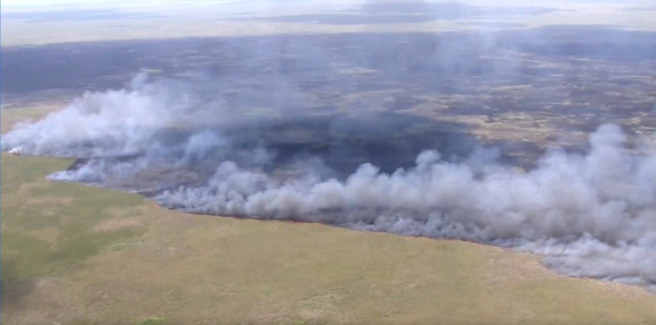 Massive aerial view of Georgia wildfire smoke spreading across the region