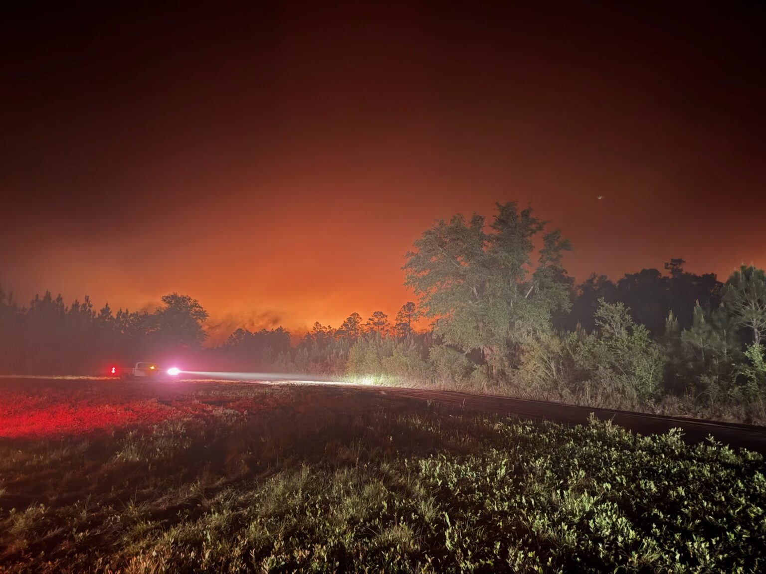 Night glow from Pineland Road Fire — 31,000+ acres burning in Clinch County